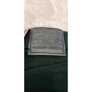 Levis jeans